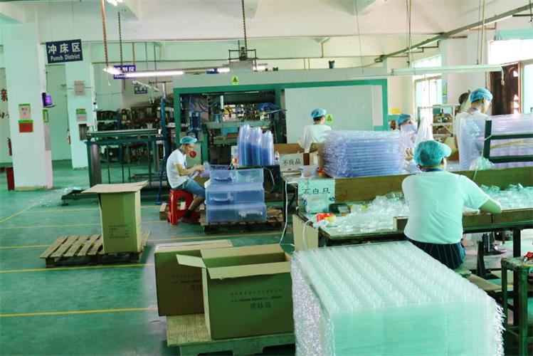白色面具羞羞视频在线看免费车间
